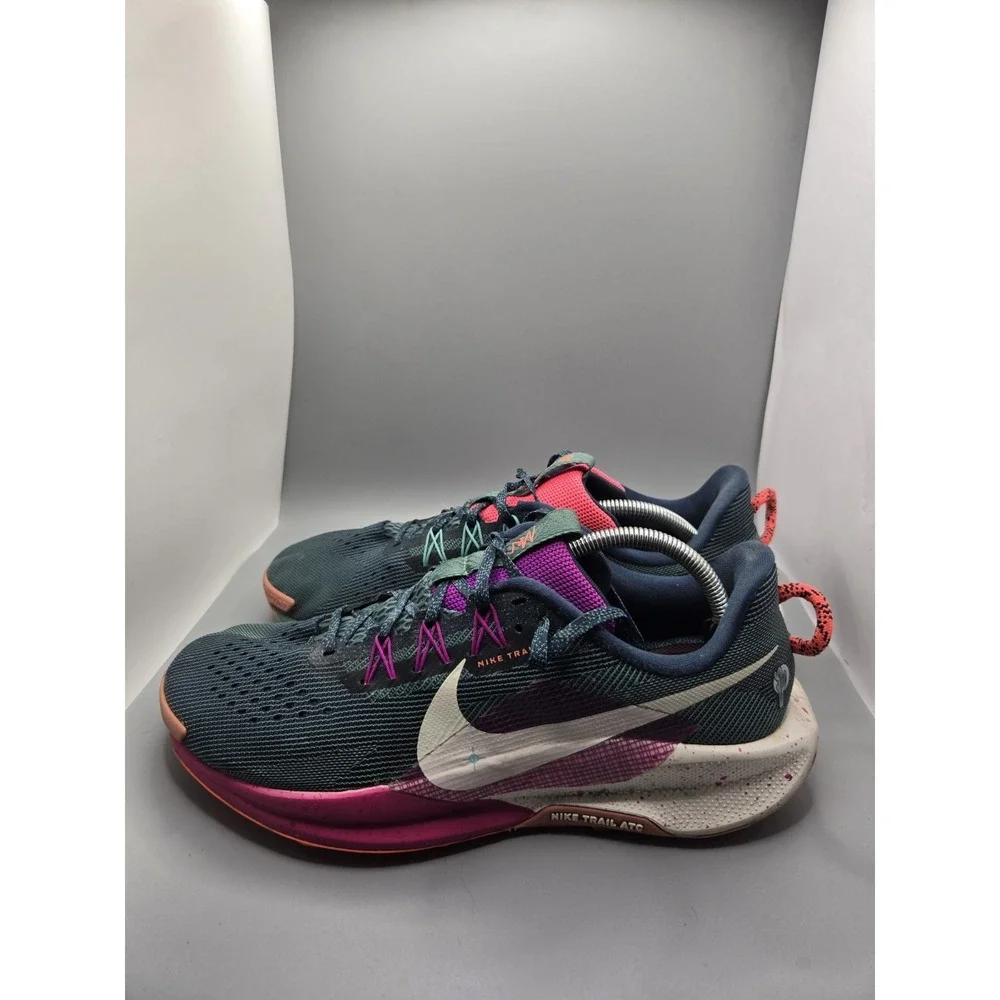 Nike Pegasus Trail 5 Vivid Grape Green Frost Sneakers Mens Size 11 DV3864-401